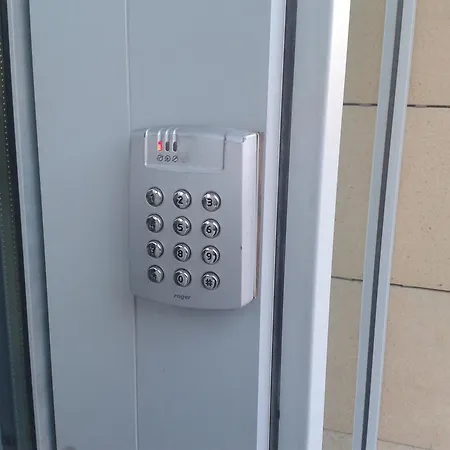 Wechta With Sea View & Free Sauna Appartement *