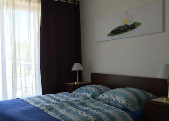 Wechta With Sea View & Free Sauna شقة مينززدرويه